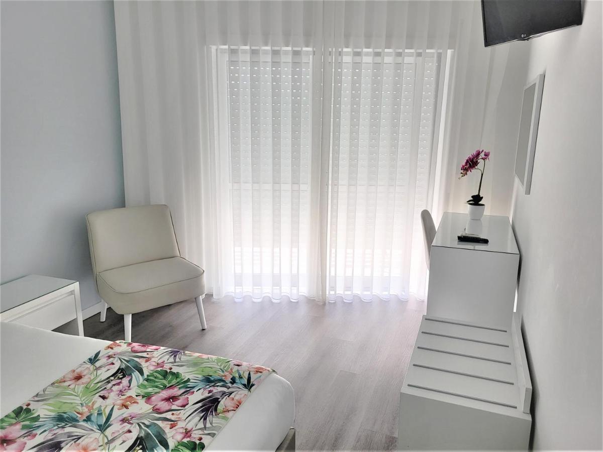 Hotel Ancora Mar Назаре Екстериор снимка